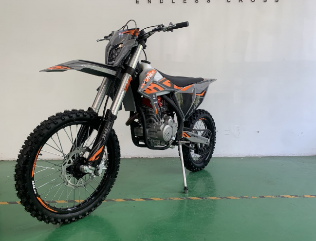 Мотоцикл JHLMOTO JHL LX4 CB300RL (175FMN) в Курске