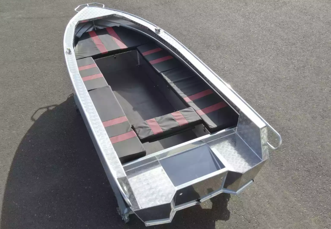 Алюминиевая лодка Wyatboat-390РМ увеличенный борт в Курске