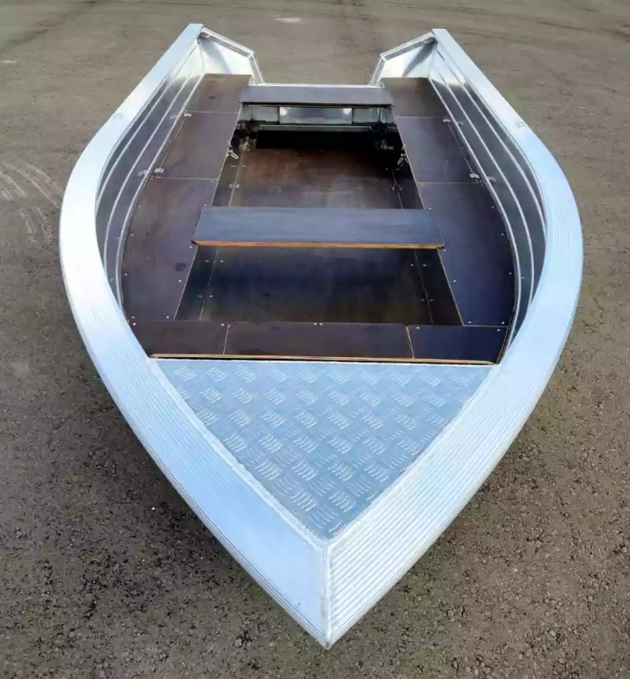 Алюминиевая лодка Неман-400 в Курске