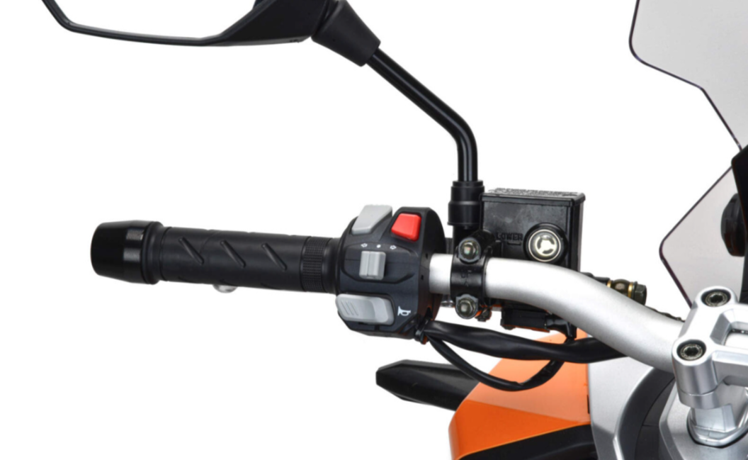 Скутер MOTOLAND (МОТОЛЕНД) T-MAX 150 в Курске