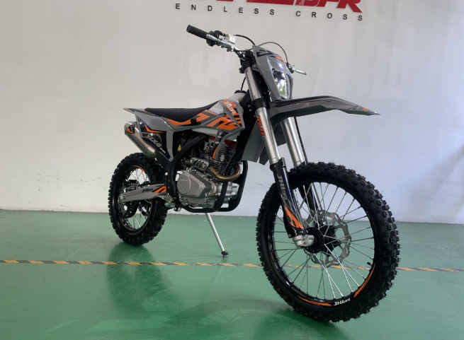 Мотоцикл JHLMOTO JHL LX4 CB300RL (175FMN) в Курске