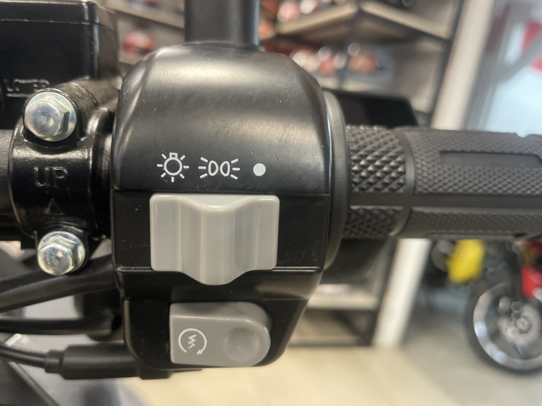 Скутер PROMAX STALKER ARMY 240(49) в Курске