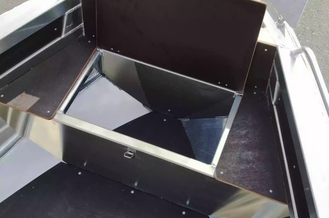 Алюминиевая лодка  Неман-480 Р в Курске