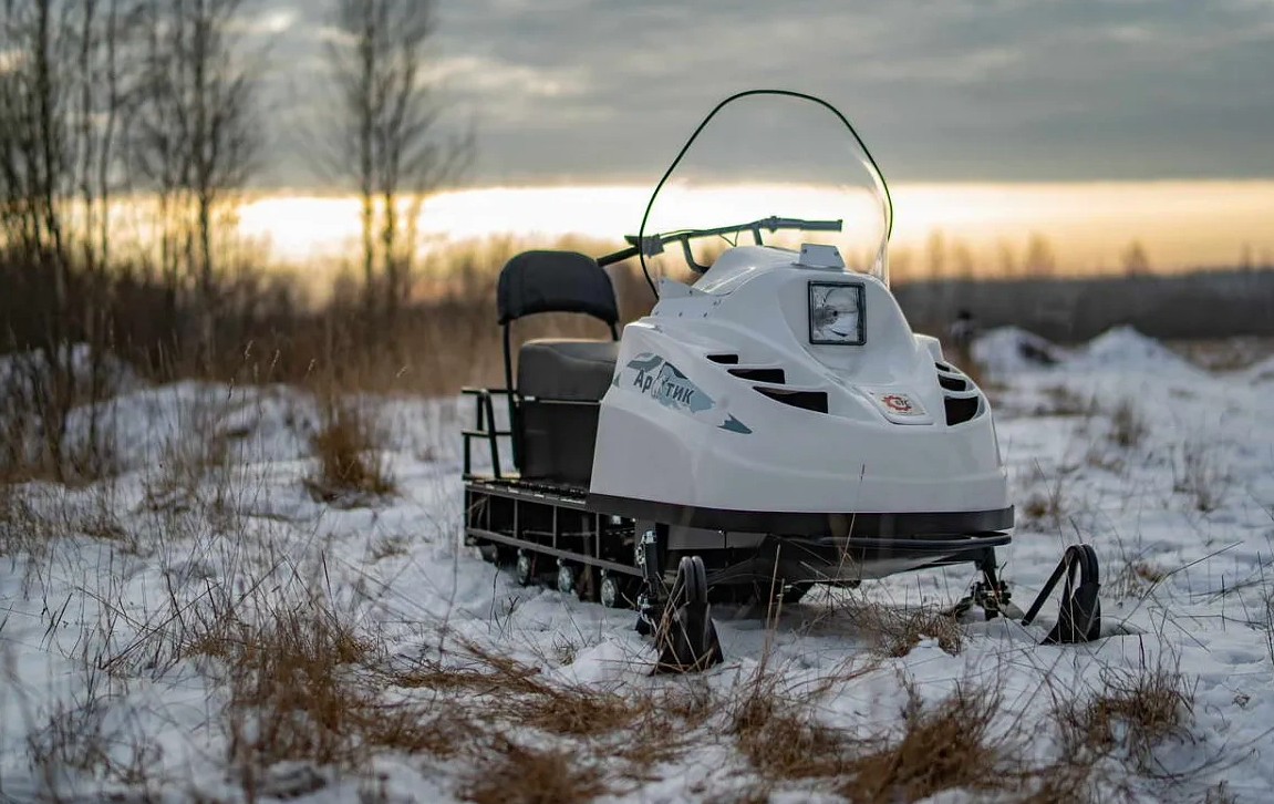 Снегоход БТС "АРКТИК 4Т" 18.5 л.с. э/зап, реверс, тормоз в Курске