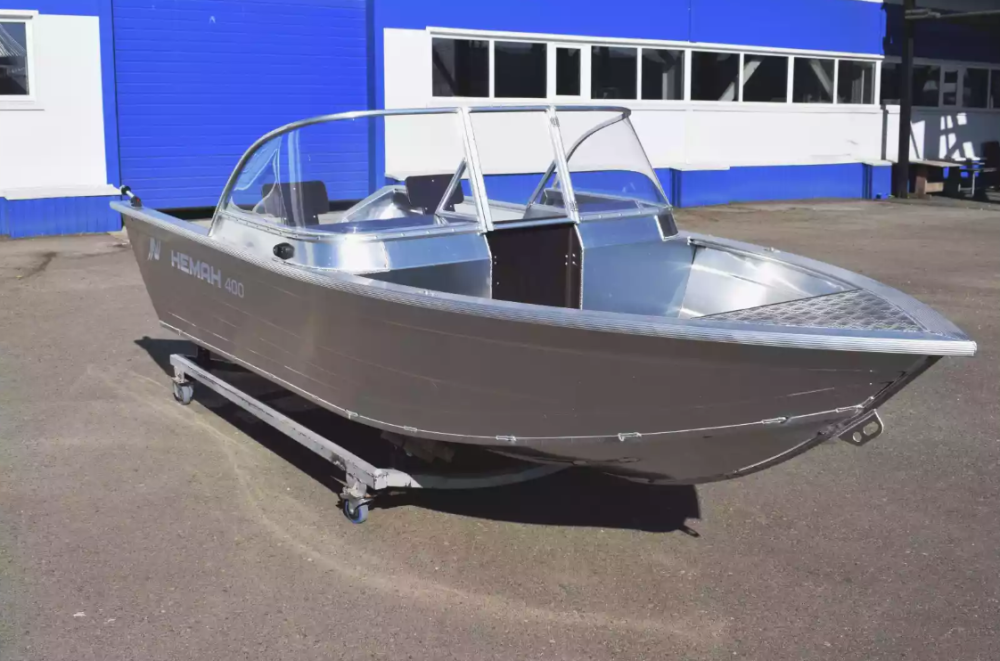 Алюминиевая лодка  Неман-400 DCM в Курске