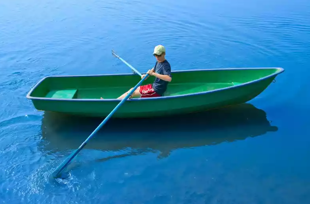 Стеклопластиковая Лодка Голавль в Курске