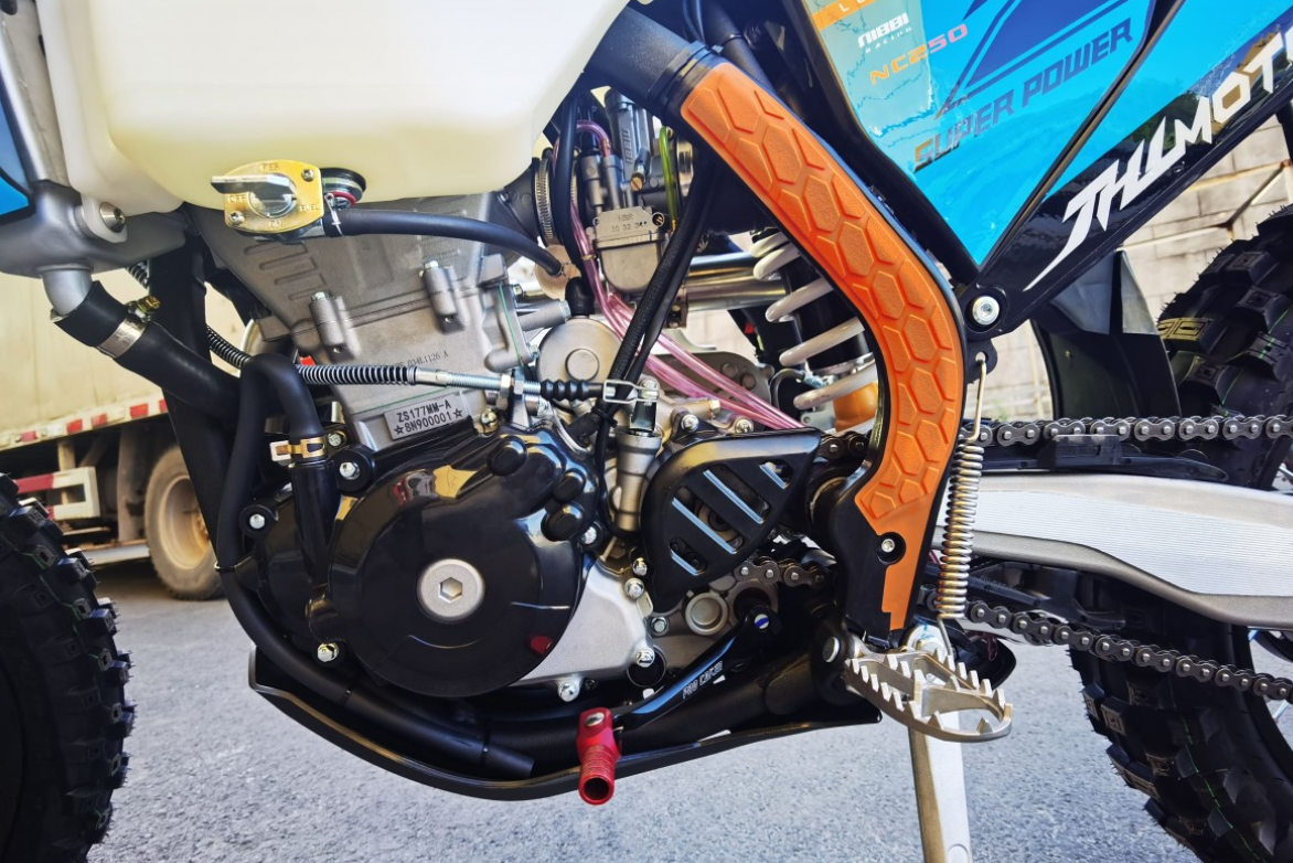 Мотоцикл JHLMOTO JHL Z7 NC250S (177MM-A) в Курске