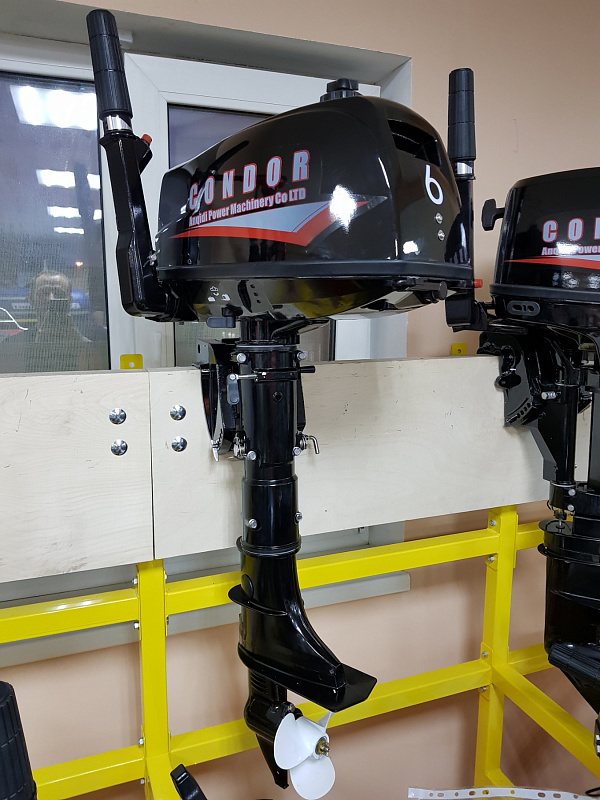 Лодочный мотор Condor T6HS без бака 12 л. в Курске