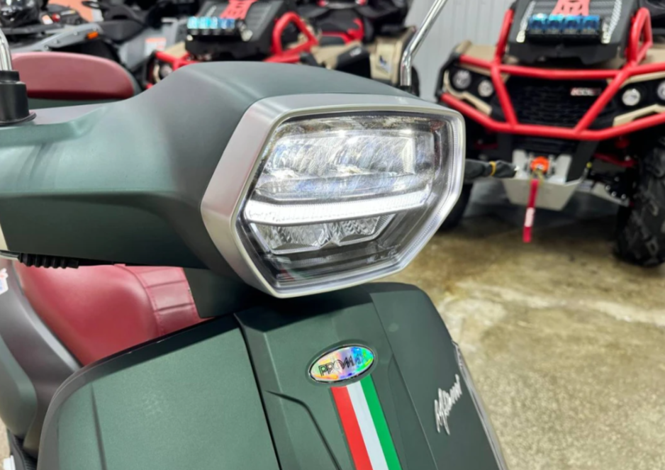 Скутер PROMAX Miami 240 (49) в Курске