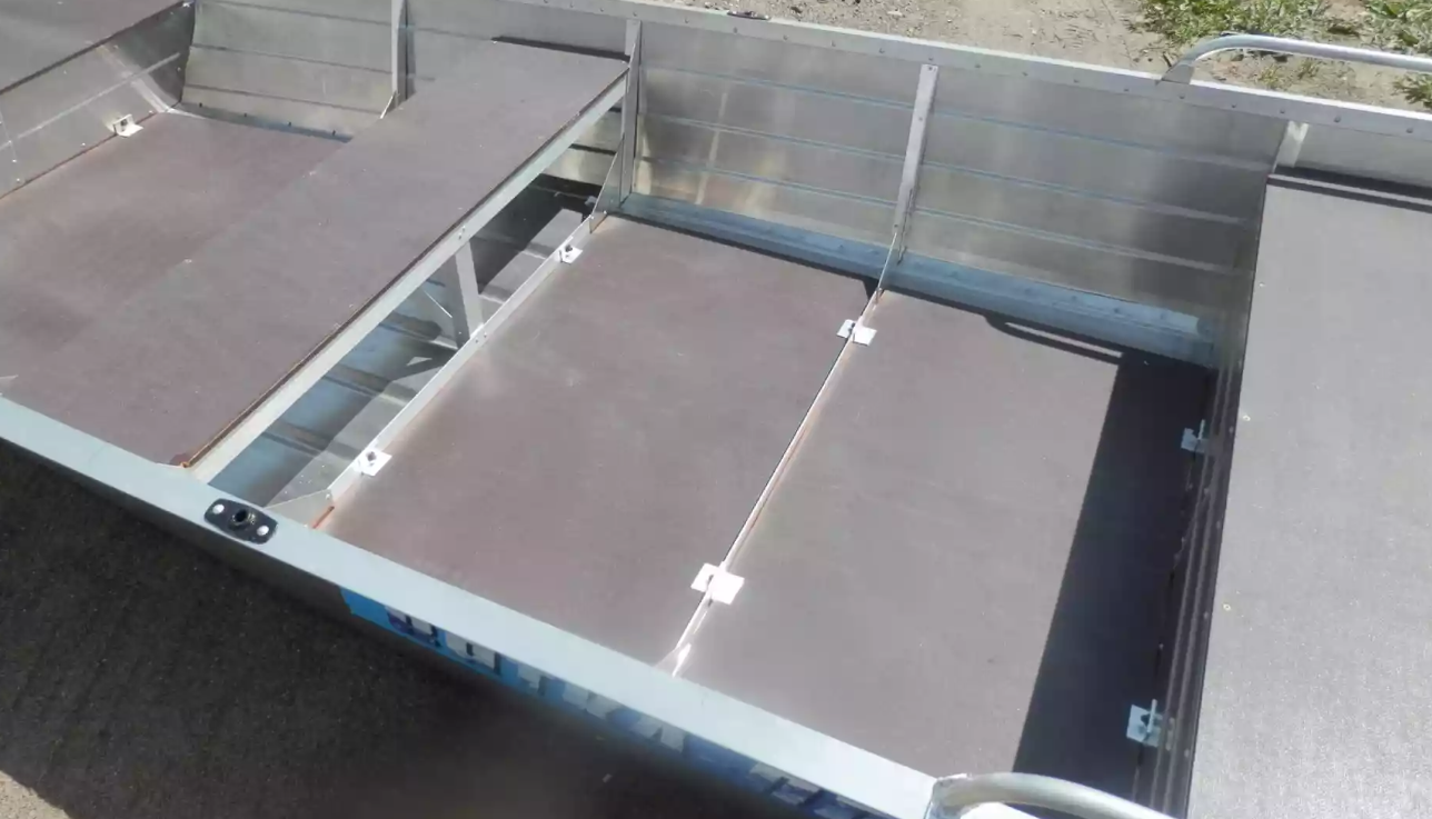 Алюминиевая лодка Вятка-Профи 32 в Курске