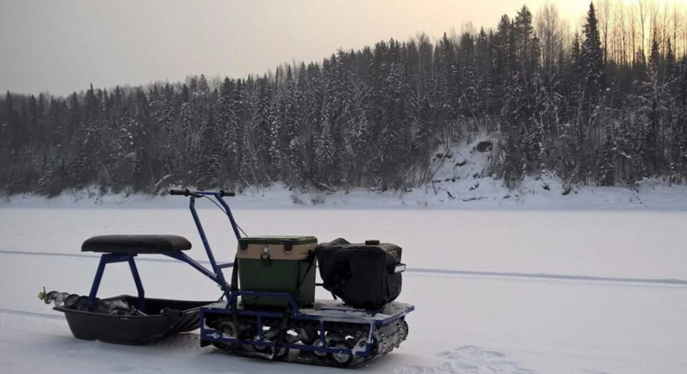 Мотобуксировщик Альбатрос-L 9 с фарой в Курске