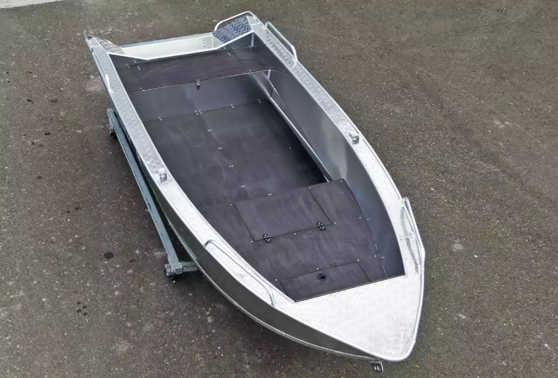 Алюминиевая лодка  Wyatboat-430М FISH в Курске