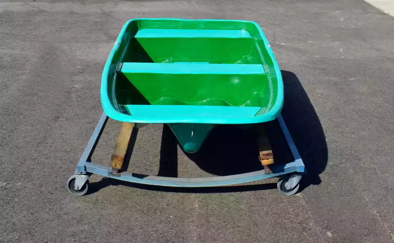 Стеклопластиковая лодка Старт (тримаран) в Курске