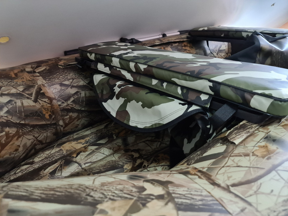 КОМПЛЕКТ МЯГКИХ НАКЛАДОК С СУМКОЙ ДЛЯ ЛОДОК 80Х20 КАМУФЛЯЖ в Курске