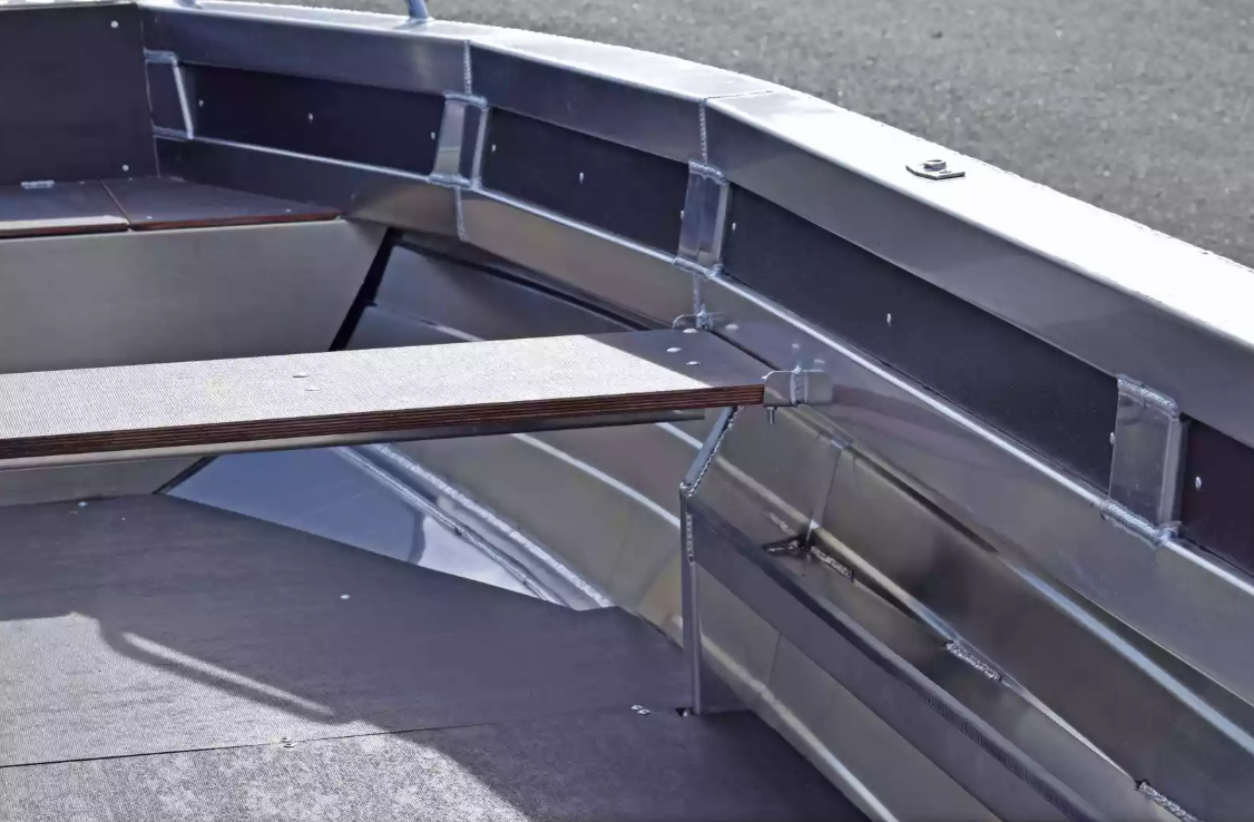 Алюминиевая лодка  Неман-480 Р в Курске