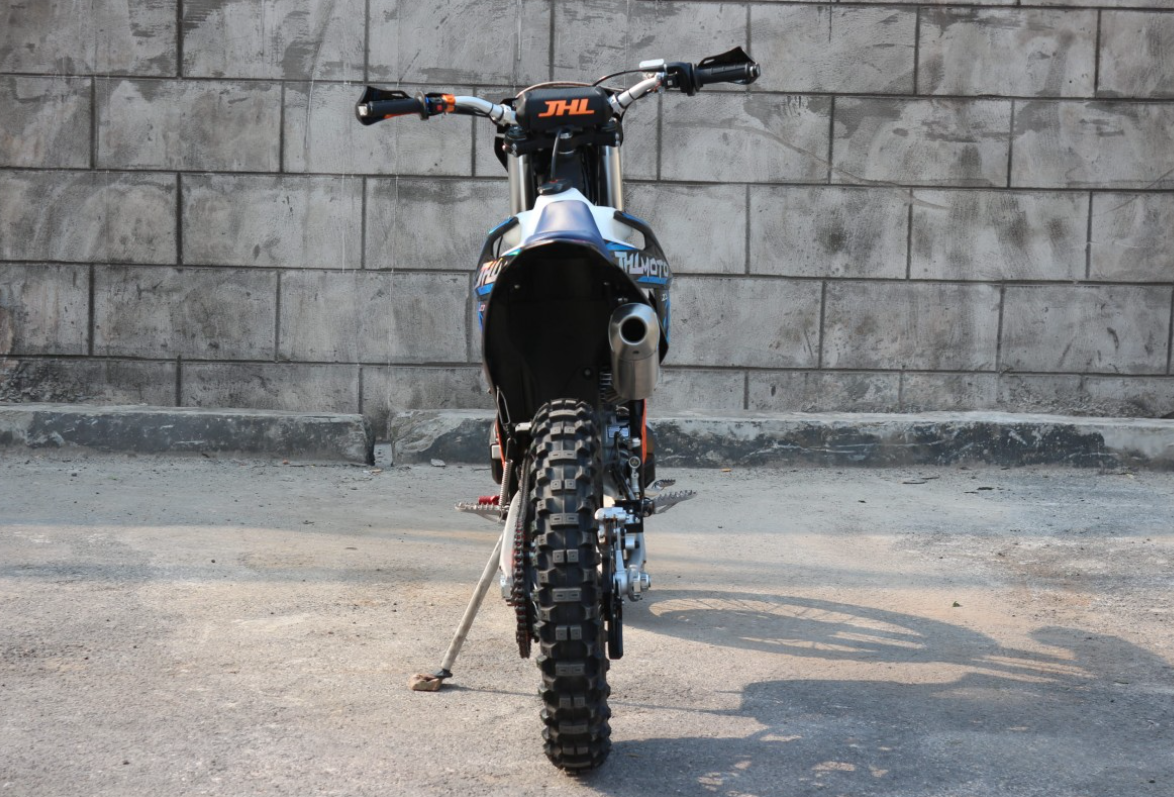 Мотоцикл JHLMOTO JHL Z3 CB250 (172FMM-3A) в Курске