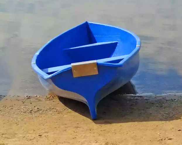 Стеклопластиковая лодка Омуль в Курске