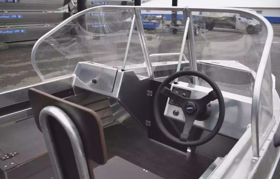 Алюминиевая лодка  Neman-400 DC в Курске