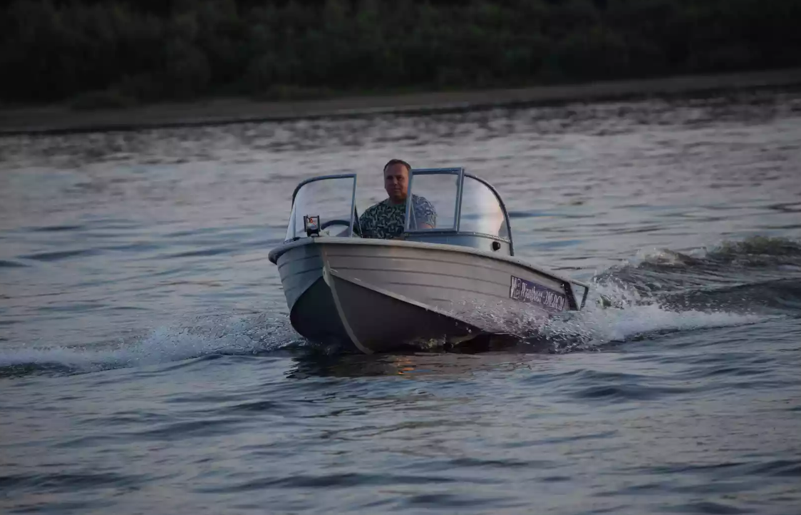 Алюминиевая лодка Wyatboat-390 DCM в Курске