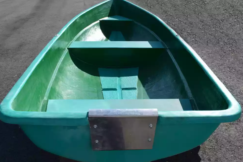 Стеклопластиковая Лодка Голавль в Курске