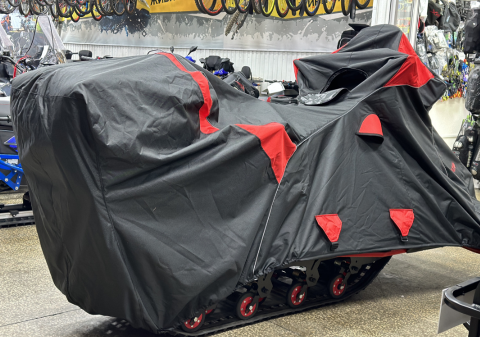 Чехол транспорт. снегохода IKUDZO HUNTER черно-красный Оксфорд ПРЕМИУМ качества с лого IKUDZO в Курске