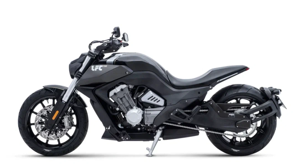 Мотоцикл Benda LFC 700 в Курске