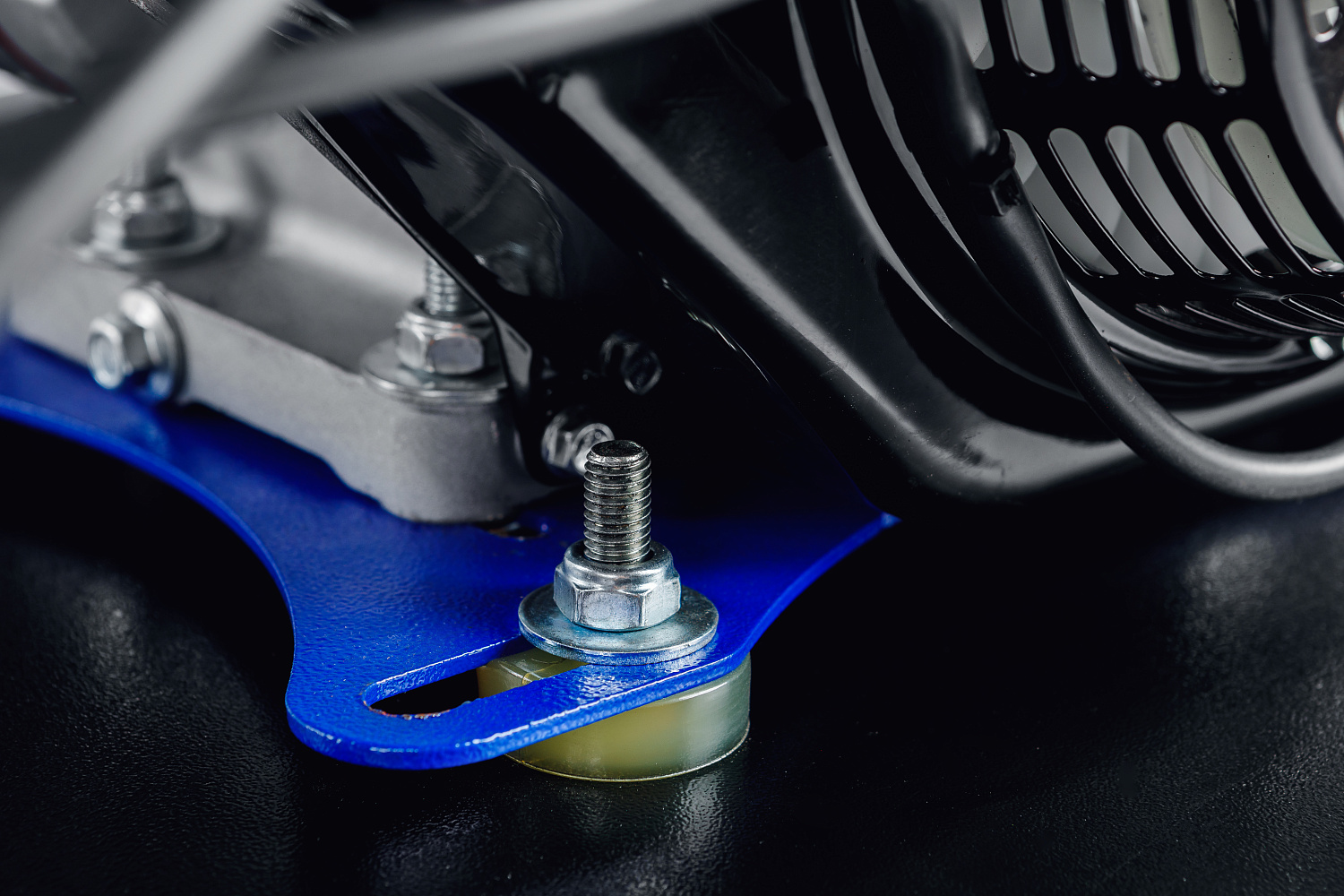 МОТОБУКСИРОВЩИК IKUDZO LONG 2.0 1700/500 EKR19 в Курске