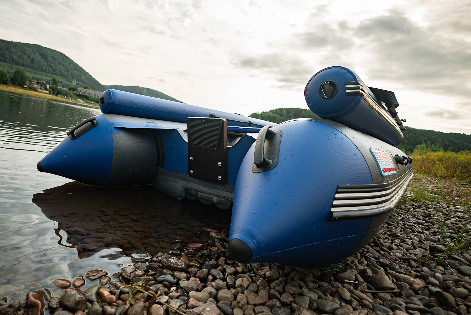 Лодка MISHIMO RIVER FJET PRO 430  под водомет в Курске