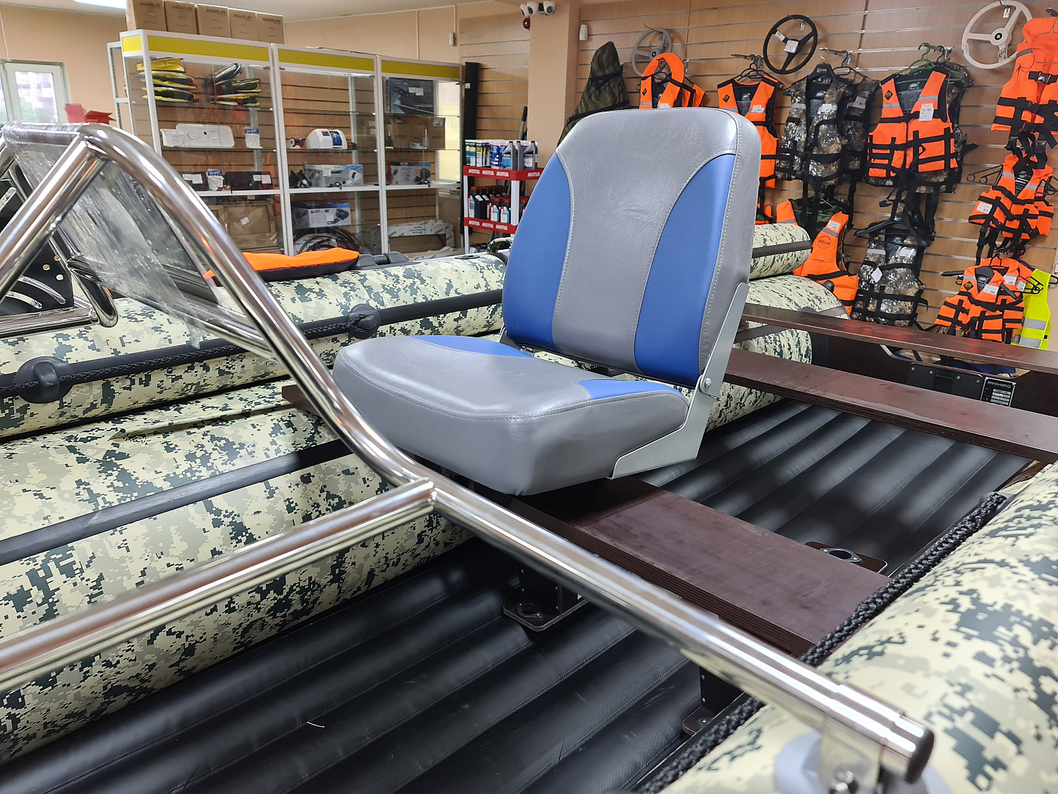 КРЕСЛО МЯГКОЕ РАСКЛАДНОЕ С ПОВОРОТНЫМ МЕХАНИЗМОМ ДЛЯ ЛОДОК в Курске