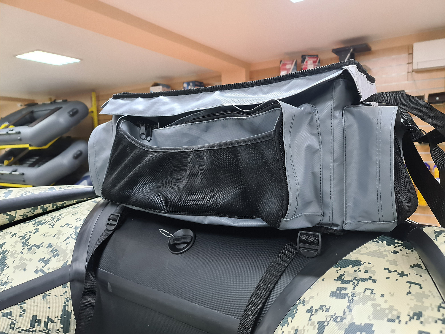 СУМКА ЛЮКС НА БАЛЛОН ДЛЯ ЛОДОК ПВХ 50Х25Х25 СМ в Курске