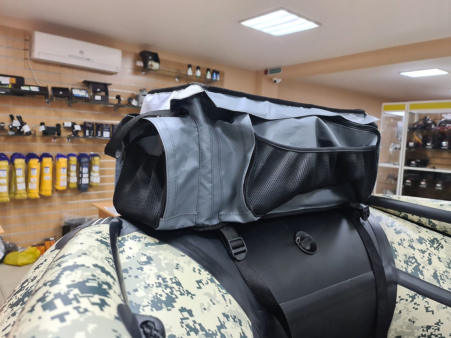 СУМКА ЛЮКС НА БАЛЛОН ДЛЯ ЛОДОК ПВХ 50Х25Х25 СМ в Курске